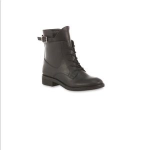Combat boots